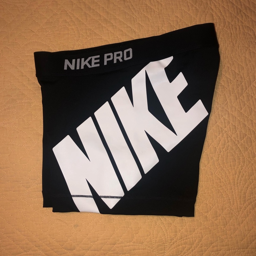 Nike spandex